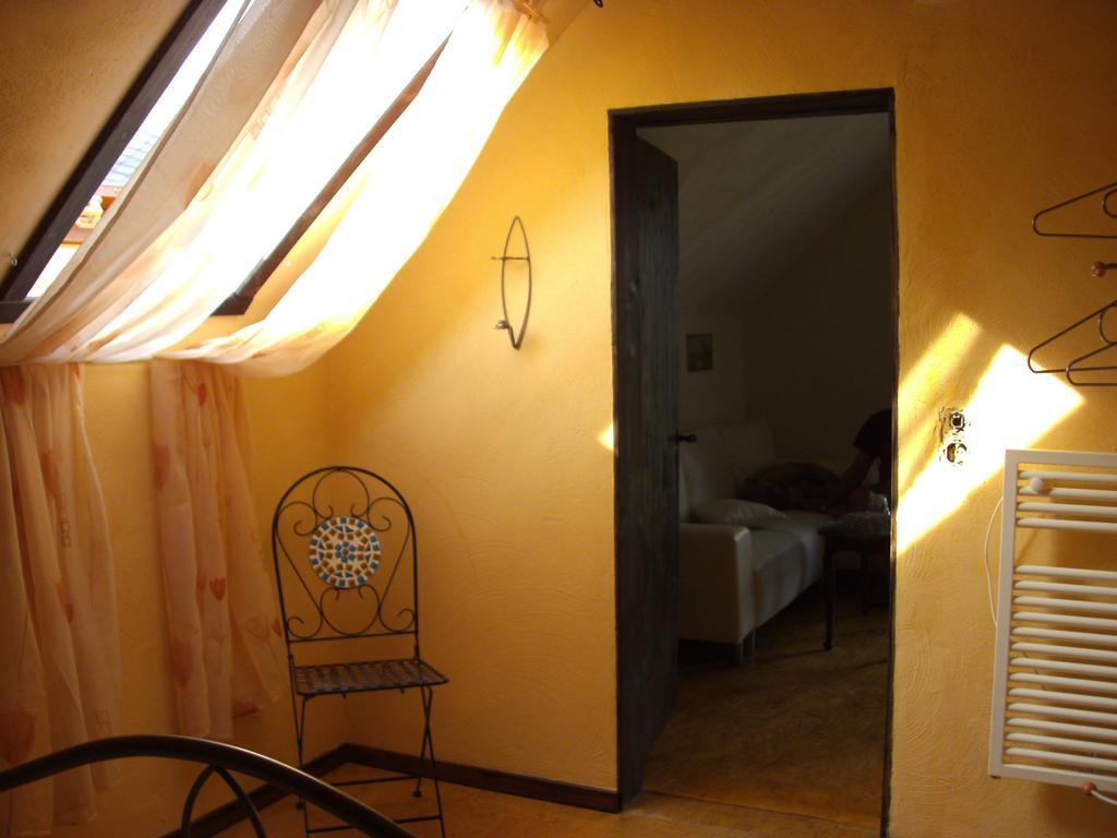 Haus Klara Hotel Mannebach  Quarto foto