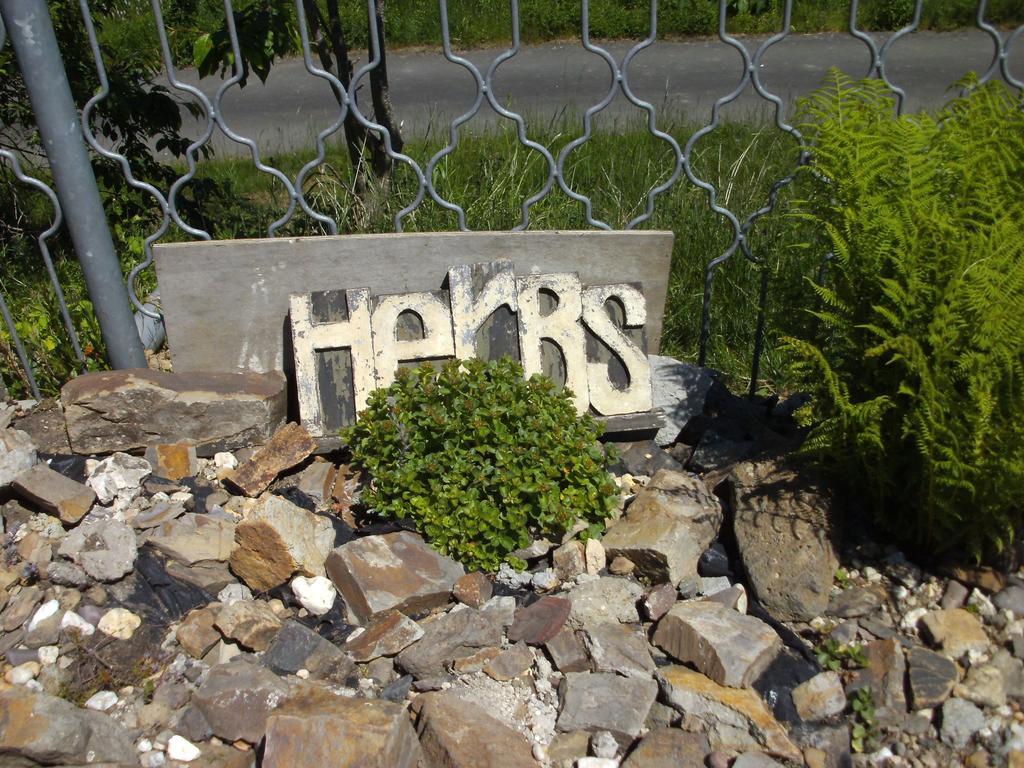 Haus Klara Hotel Mannebach  Exterior foto